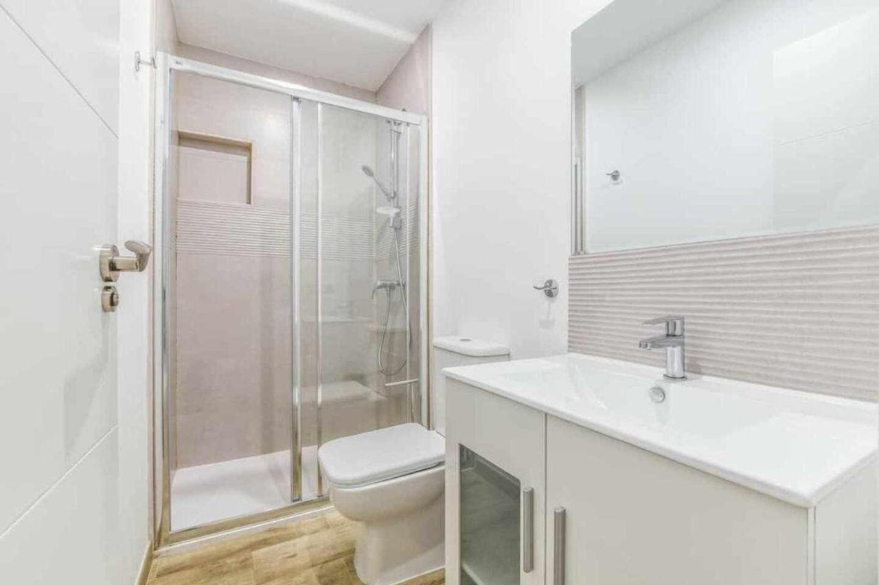 Acogedor Apartamento Entre Sol Gran Via Y Palacio Madrid Buitenkant foto