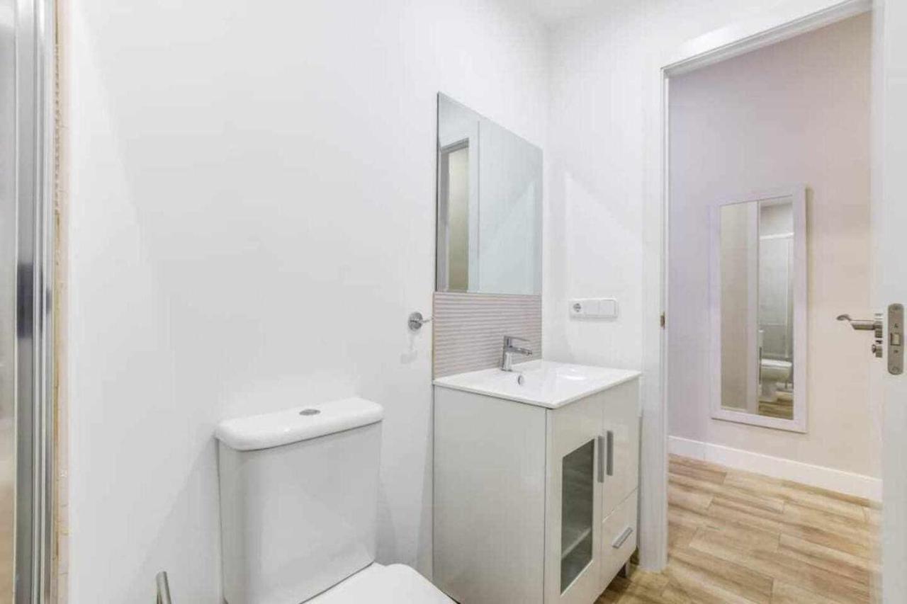 Acogedor Apartamento Entre Sol Gran Via Y Palacio Madrid Buitenkant foto
